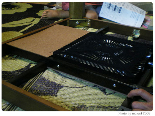 20090511-1　急にコタツがほしくなった、夫さん。